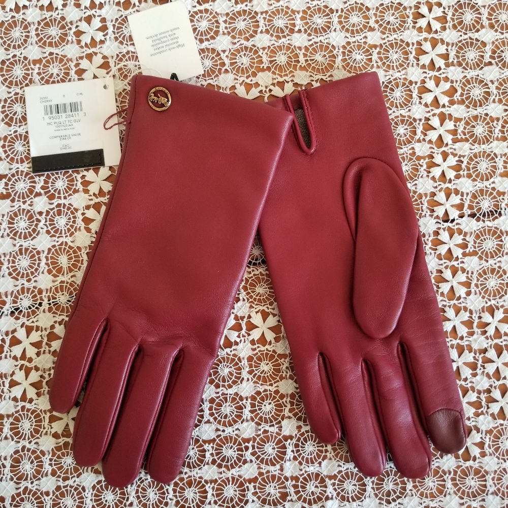 Coach Leather Tech Gloves Cherry Size 8 NWT